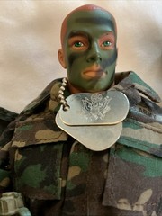 Vintage 1996 GI Joe Army Ranger Paratrooper Parachute Pack Camo Face Pain 12”