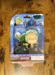 Fly Guys: One Piece – ZORO Vinyl Figure with Acrylic Background New