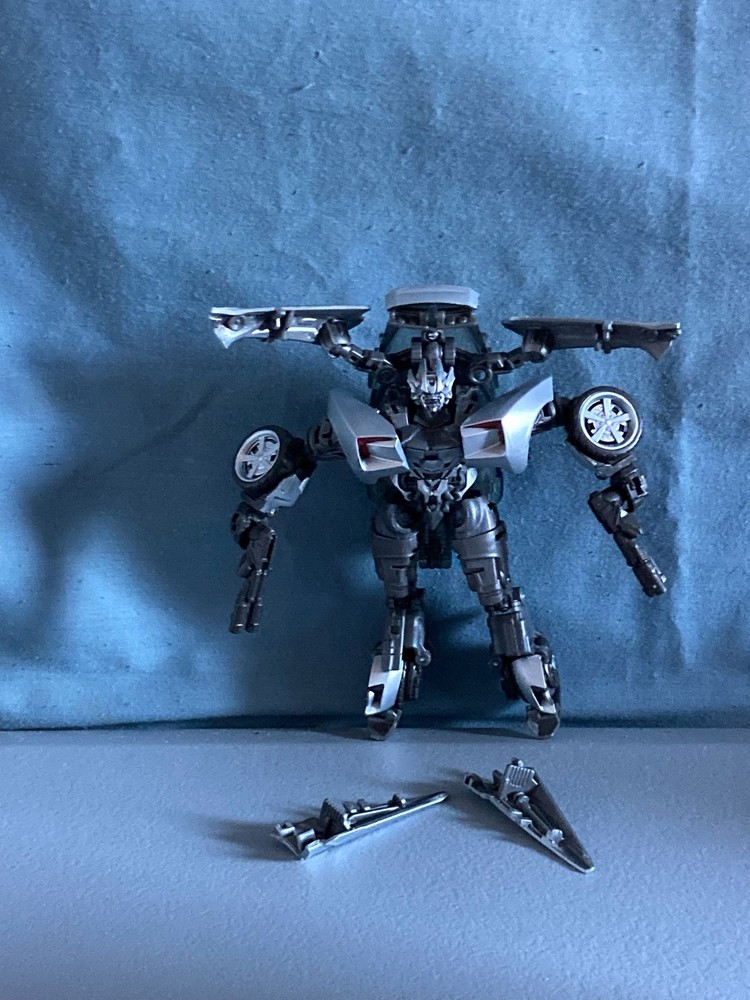 Hasbro Transformers Studio Series Sideswipe Deluxe Class Figure #29