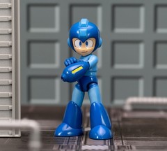 Jada 4.5″ Mega Man Figure w/ Accessories New In Box 34221