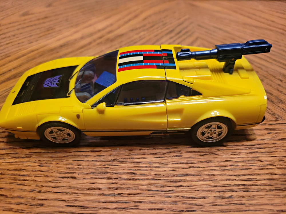 X-transbots G2 Flipout Yellow/Black Transforming Car Figure w/ Gun Accessory
