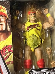 WWE Elite Monday Night War Series 11 Hulk Hogan Wrestling Action Figure w/ BAF