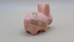 Kidrobot SMORKIN’ LABBIT Series 2 Band Aid Mini Vinyl Figure 1.5″ Kozik