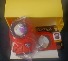 ULTRA RARE Dead Kenny Chase South Park Smols Culturefly 3″ Vinyl Figure W/ Bus