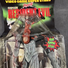 TYRANT RESIDENT EVIL VIDEO GAME SUPER STARS TOYBIZ VINTAGE ACTION FIGURE NEW YLW