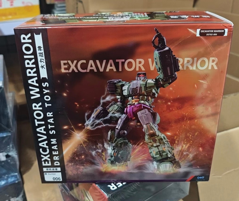 New Transformation toys Dream Star Toys DST02-006 Excavator Warrior In Stock