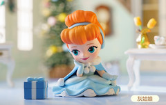 💡Pop Mart x Disney Princess Winter Gifts One Blind Box w/ One Random Figure