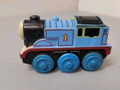 2002 Thomas And Friends Wooden Railway Battery Operated Dke Cast Thomas Untested