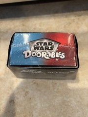 Disney Figurine D23 Expo 2024 Star Wars Doorables Jedi vs. Sith Figure – Sealed