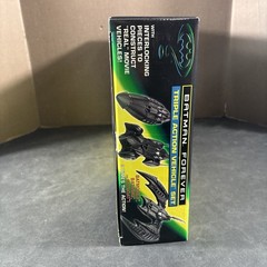 1996 BATMAN FOREVER BATMOBILE TRIPLE ACTION VEHICLE SET NEW SEALED BATWING KENNE