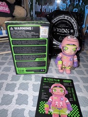 POP MART 🌈AUTHENTIC MEGA SPACE MOLLY 100% Series 2 [ PATRICK STAR ] Figure