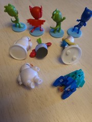 Lot Of 9 Mini PVC Plastic Figures Mixed Mask Smurfette Crab Marshmellow Rocket