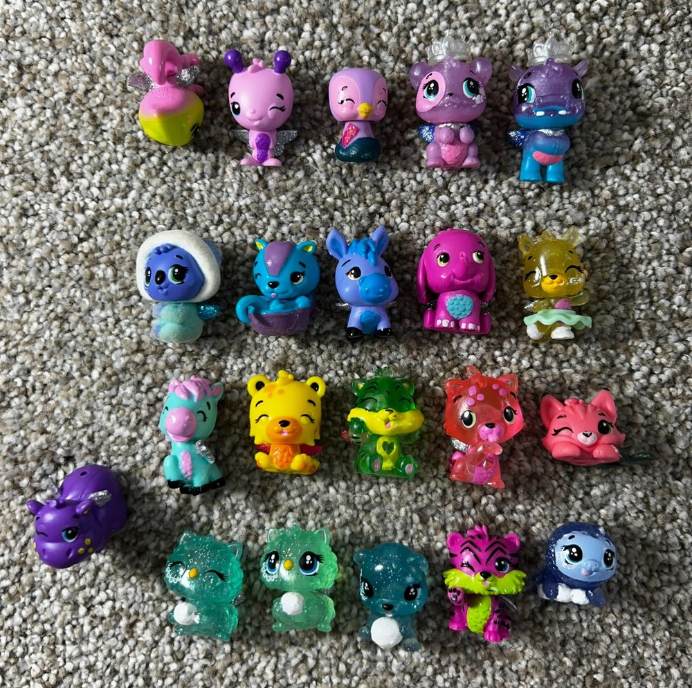 Lot Of 21 HATCHIMALS CollEGGtibles – Varies Seasons – Mixed Lot