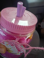 Num Noms Surprise in a Jar-Queen Razz-Scented Pink Plush New, Old Stock, Sealed