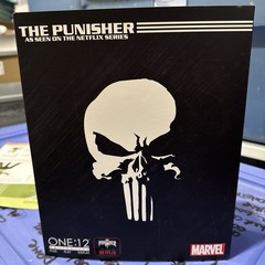 Mezco ONE:12 Collective – The Punisher: Netflix Edition AUTHENTIC & IN US