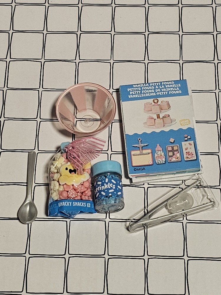 UNICORN POPCORN BLUE SPRINKLES No Resin MGA Entertainment Miniverse THEATER