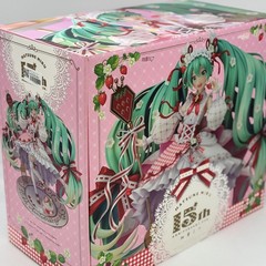 Hatsune Miku 15th Anniversary Ver. 1/7 Scale Figure Good Smile Company Japan