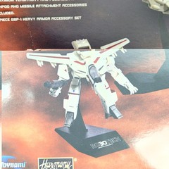 Robotech 30th Anniv. Rick Hunter VF-1J GBP-1 Heavy Armor Veritech 1/100 Toynami