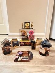 Mini Brands Vinyl Complete Collection – ZURU