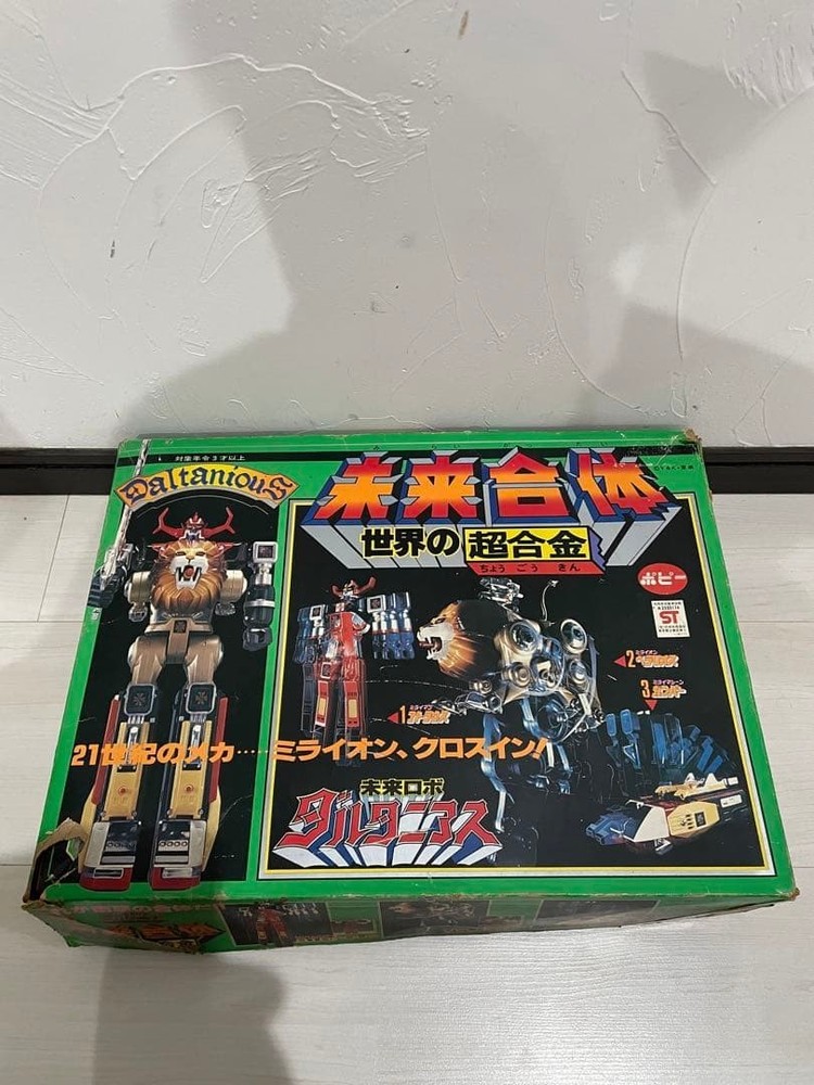Future Robot Daltanious Robo Action Figure vintage