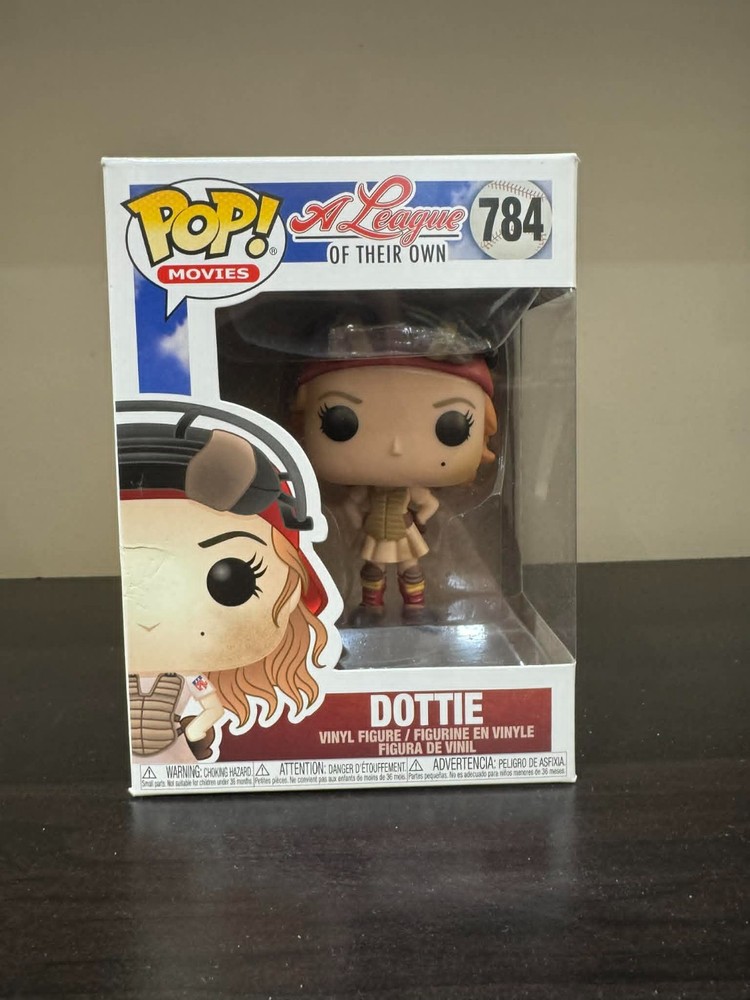 Funko Pop! Movies: A League of Their Own – Dottie Vinyl Figure #784 FAST SHIP