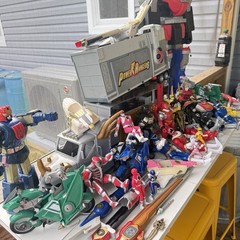 Vintage Power Rangers Action Figures And Vehicles Etc Mixed Lot