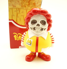 Ron English Popaganda X Secret Base Mc Supersized Skull 4″ Vinyl Minis Mindstyle
