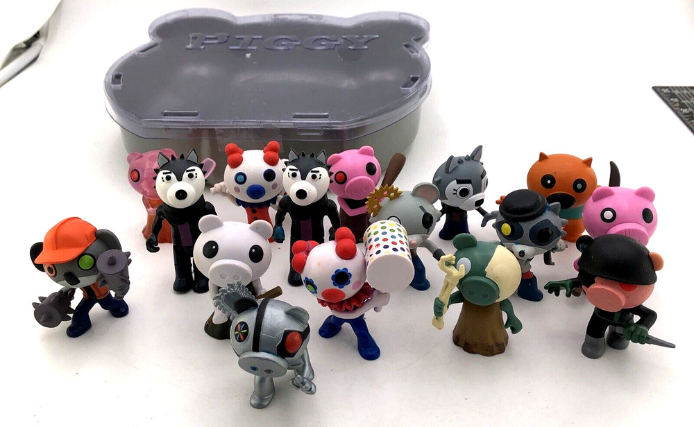 LOT OF PIGGY Roblox Collectible Figure Series 1 LOOSE & Case