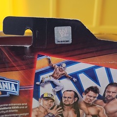 Mattel WWE Elite WrestleMania XXVII Stone Cold Steve Austin Exclusive.
