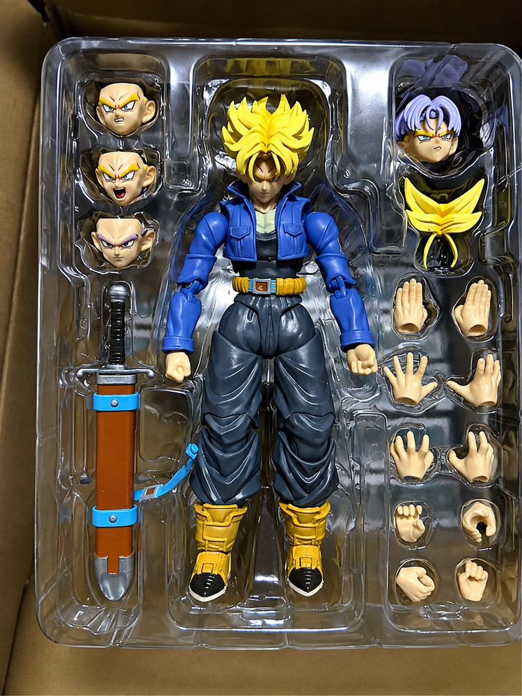 S.H.Figuarts Dragon Ball Z Future Trunks Action Figure