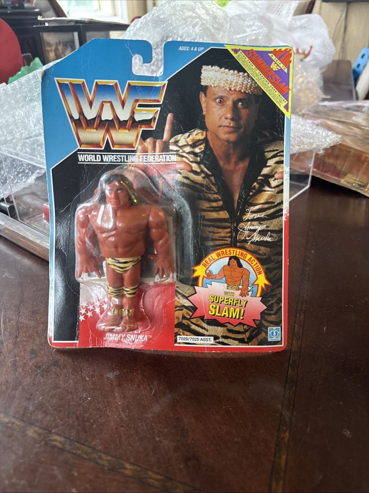 SUPERFLY JIMMY SNUKA WORLD WRESTLING FEDERATION 4″ FIGURE HASBRO 92’ Carded Read