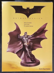 BATMAN BEGINS~BATMAN~’IN FLIGHT’~STATUE~LE 4000~GENTLE GIANT LTD~DC DIRECT~MIB