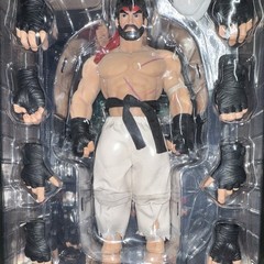 Iconiq Studios Street Fighter V Champion Edition Ryu Action Figure, Extra Hands