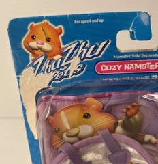 Zhu Zhu Pets Hamster Pet Carrier & Blanket Purple New In Packaging