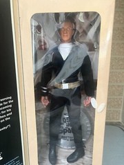 LOST IN SPACE – DR ZACHARY SMITH BY SCI-FI METROPOLIS- 12″ ACTION FIGURE