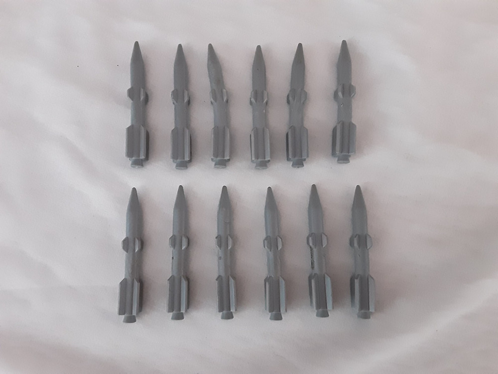 Gi Joe Cobra 1983 Wolverine parts lot: full set of 12 missiles UNBROKEN ORIGINAL