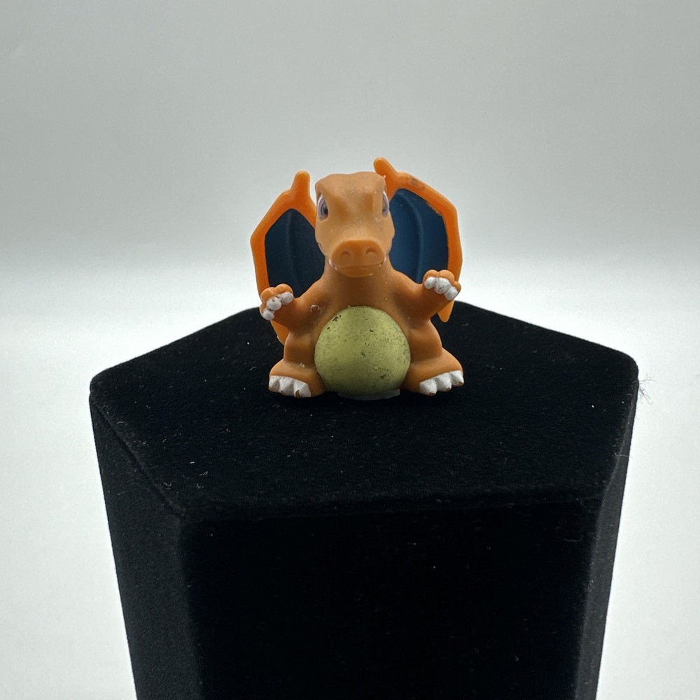 Pokemon Charizard V-Trainer Figure 2002 Hasbro Nintendo Thinkchip 1.5In..50