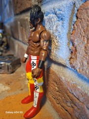 2020 WWE Kofi Kingston Mattel Basic Series Top Picks Action Figure Raw Smackdown