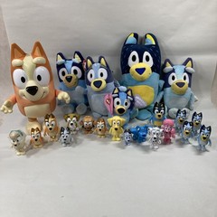 Bluey and Friends Family Figures And Plush Lot of 23 Items. Clean. Smoke Free.