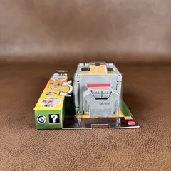 Minecraft Flippin’ Figs 2 in 1 Tamed Wolf + Hostile Wolf Ages 6+ Transforms