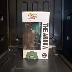 Funko POP DC: Arrow – The Arrow 207 Vinyl Figure