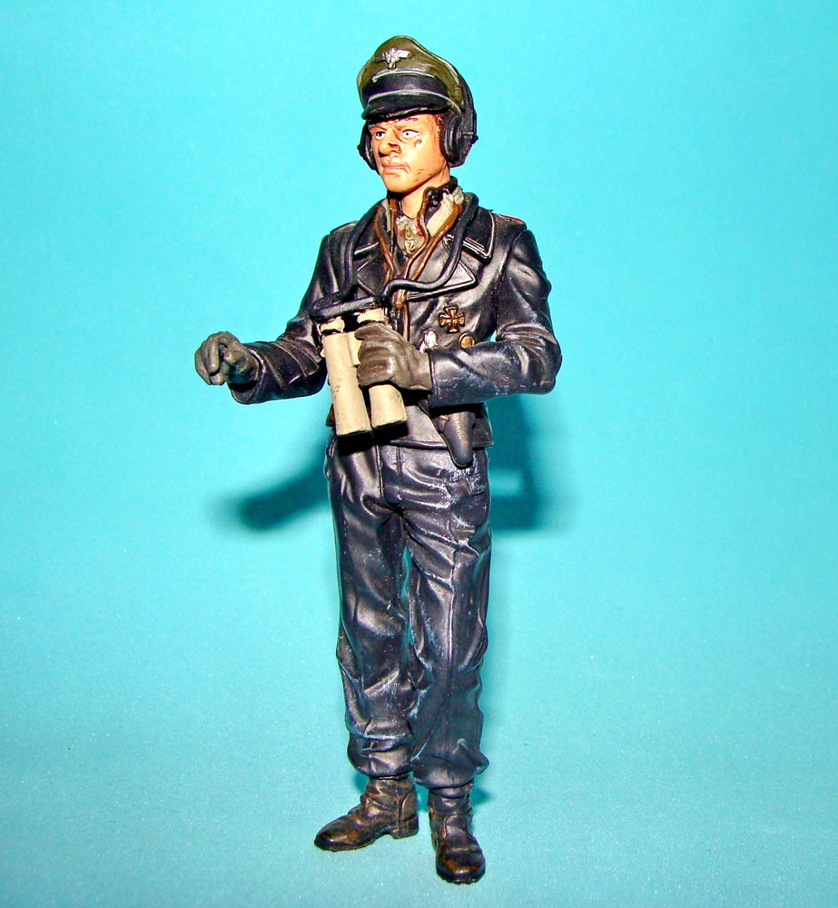 1:16 Scale Torro WWII German Panzer Commander Michael Wittmann Standing Figure