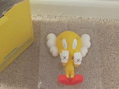 { xx } Tweety Bird { Kaws }…Original Fake XXkawsXX edition