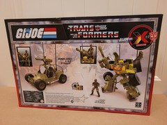 Hasbro- Bumblebee A.W.E Striker- 2022 G.I. Joe x Transformers- Stalker- Sealed!