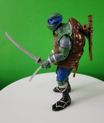 Teenage Mutant Ninja Turtles Leo Leonardo 5 inch Figure 2014 Playmates
