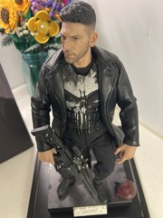 Hot Toys Marvel TMS004 THE PUNISHER – Daredevil Netflix 1/6 Scale Figure 100%
