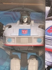 Transformers Studio Series 86 Deluxe Autobot Jazz Figure New Sealed