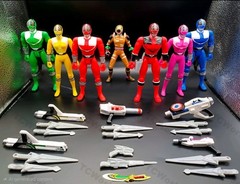 Power Rangers Time Force 5 “Time Force Rangers & Cyclobot” (Complete Base Set)