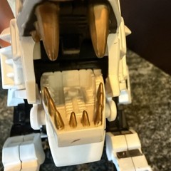 2002 HASBRO TOMY ZOIDS WHITE LIGER ZERO ROBOT ACTION FIGURE *Incomplete*