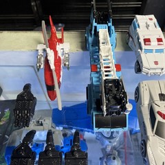 Takara Tomy Transformers Unite Warriors UW-03 Guardian Defensor Complete